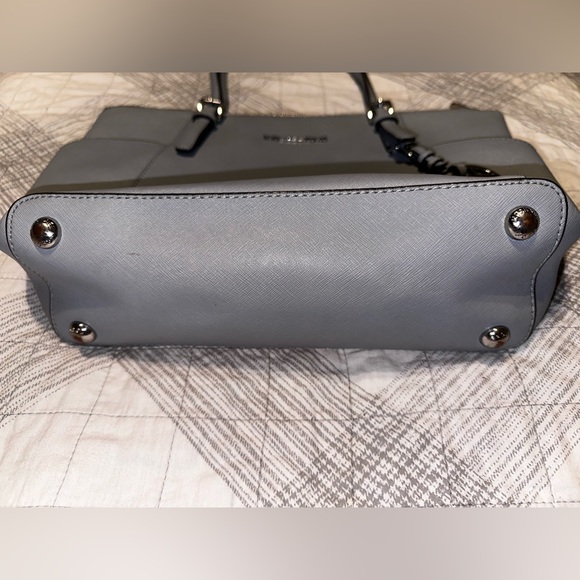 Michael Kors Jet Set Blue/Grey Leather Bag - Picture 5 of 11